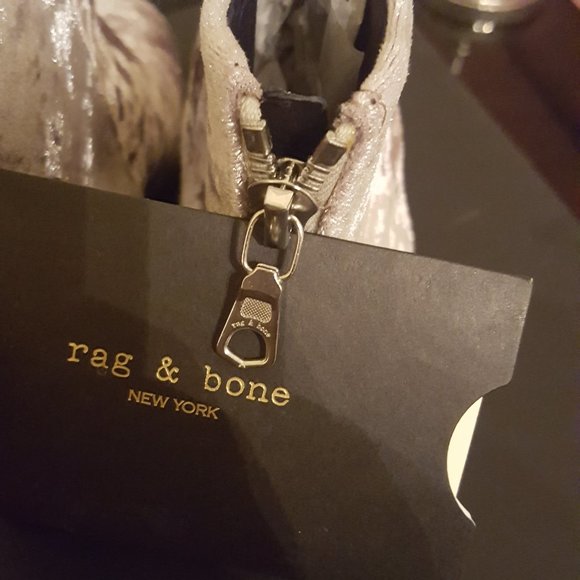 Rag & Bone Dove Velvet  Boots NIB size 7.5 - Picture 10 of 14